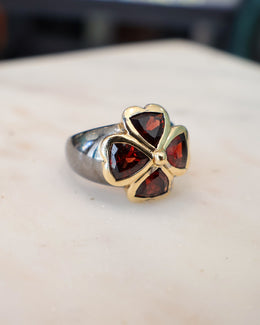 Bague Porte Bonheur Grenats - Sanja Spahr